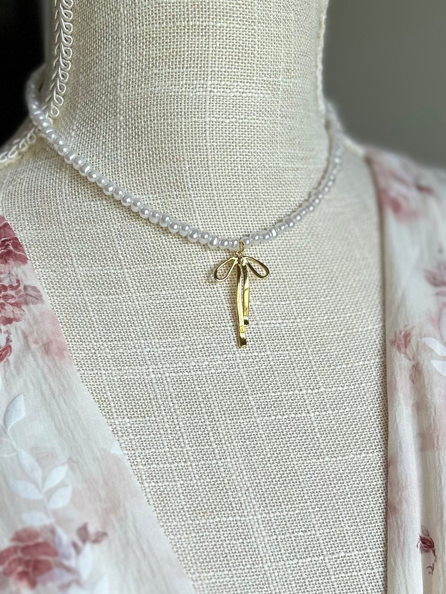 Pearl and Bow Necklace