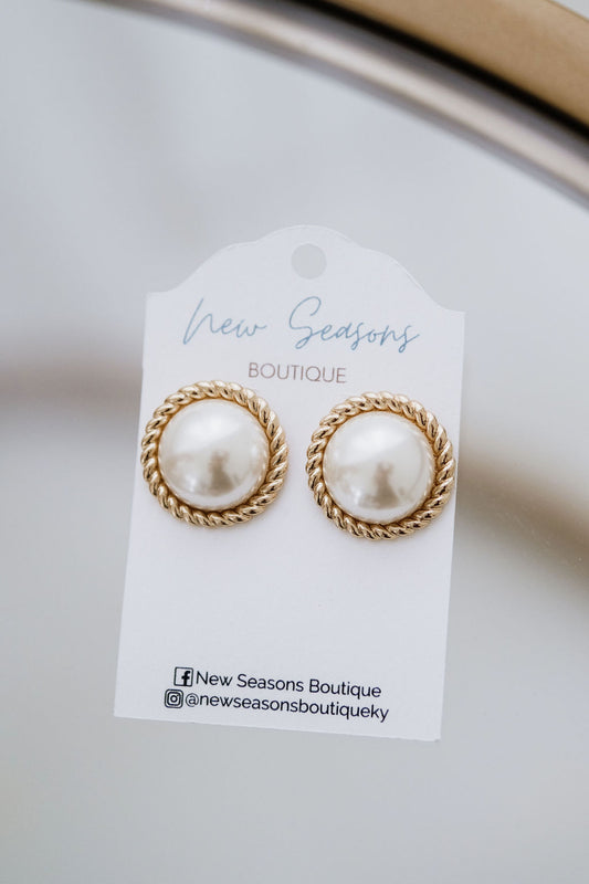 Large Pearl with Gold Trim Earring